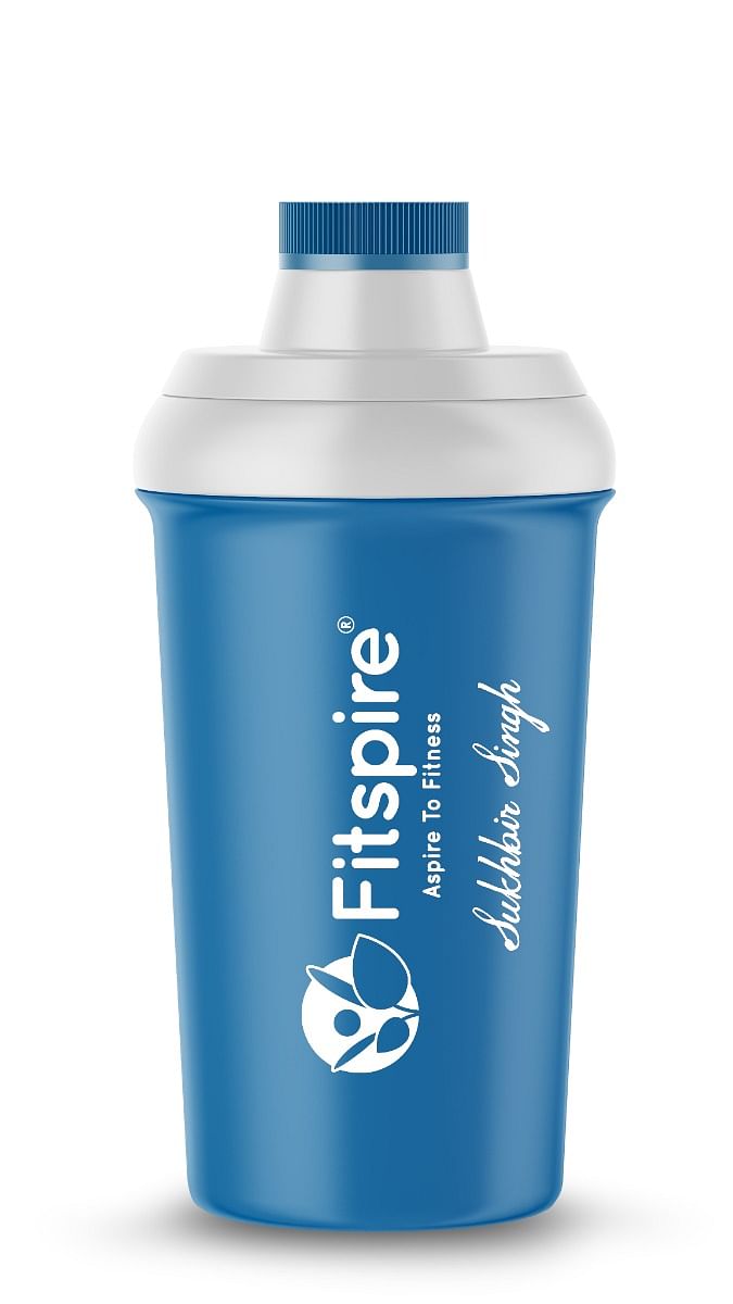 

Fitspire Shaker Bottle 600ml | 100% Guarantee Leak Proof | Shaker Bottle for Gym, Cycling & Home Workout's