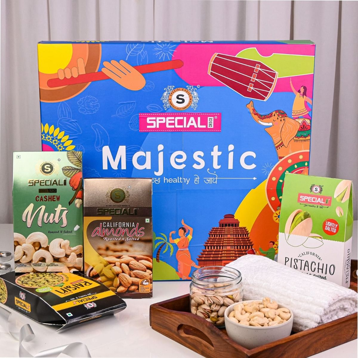 

Special Choice Majestic Dry Fruits Gift Pack (Cashew Nuts Salted 250g, California Almonds Salted 250g, California Pistachio 250g & Indian Raisins 2...